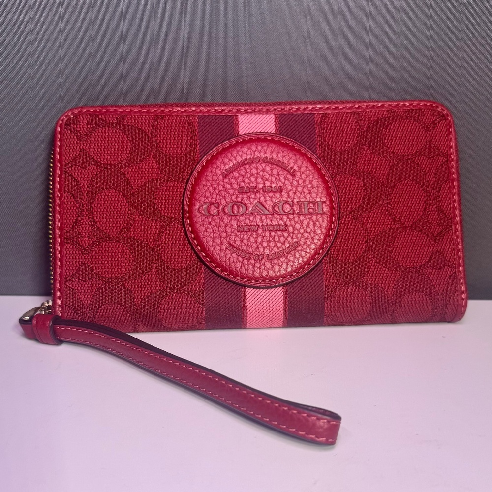 Coach Signature Dempsey Large Phone Wallet – Red Apple Multi